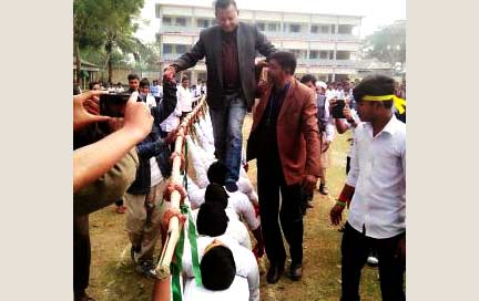 জঙ্গি হামলা নির্বাচনের অন্তরায়: কাদের