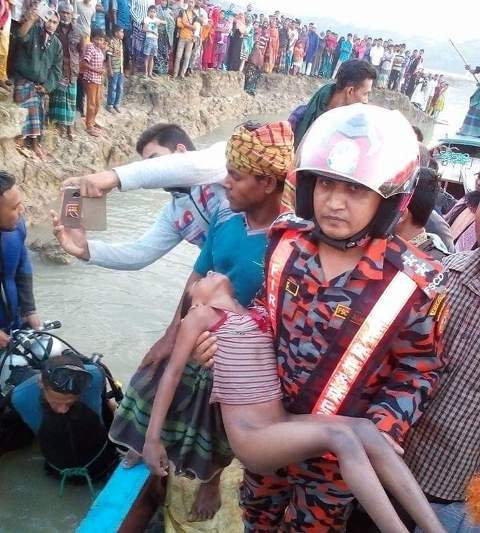 ৯৯৯ কলে বরিশালের সন্ধ্যা নদীতে উদ্ধার অভিযান