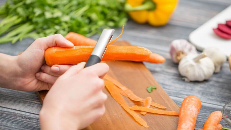 রূপচর্চায় সবজি!