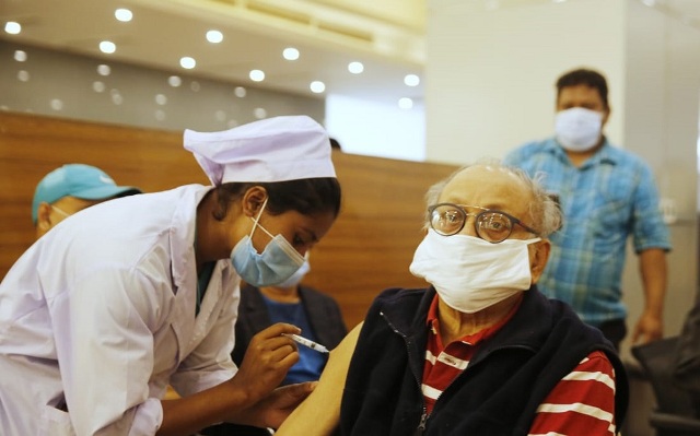 ৫২ লাখেরও বেশি মানুষ টিকা নিয়েছেন