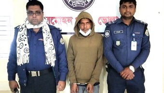 লালমোহনে ওয়ারেন্টভুক্ত ও সাজাপ্রাপ্ত আসামি সাজ জুয়েলার্সের মালিক ভাস্কর গ্রেফতার