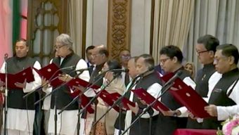 শপথ নিলেন নতুন মন্ত্রী-প্রতিমন্ত্রীরা