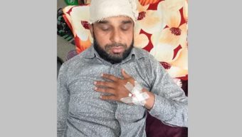 বরিশালে প্রতিবেশীর হামলায় আহত হয়ে হাসপাতালে ভর্তি