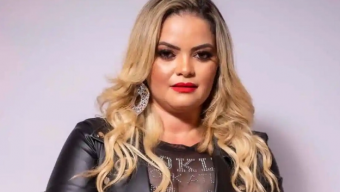 মেদ কমাতে অস্ত্রোপচার, মারা গেলেন জনপ্রিয় গায়িকা