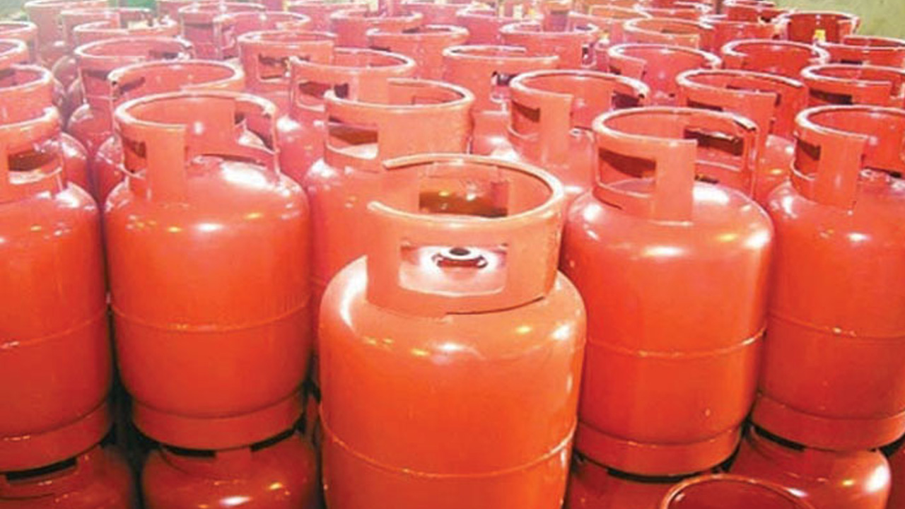 আবারও বাড়ল এলপি গ্যাসের দাম