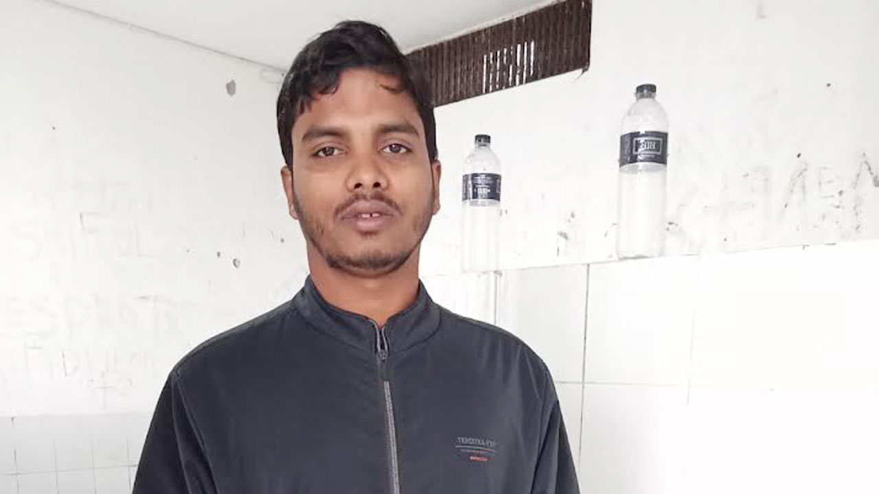 ঝালকাঠি জেলা ছাত্রশিবিরের সভাপতি গ্রেপ্তার