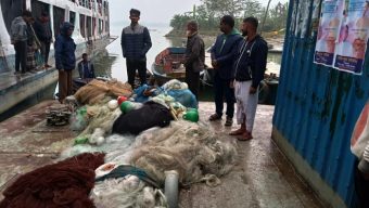 বাবুগঞ্জে ১লক্ষ ৫ হাজার মিটার অবৈধ জাল জব্দ