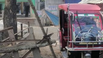 বেতাগী’র গড়িয়াবুনিয়ায় ভাঙা সেতুতে জনদুর্ভোগ বেড়েছে