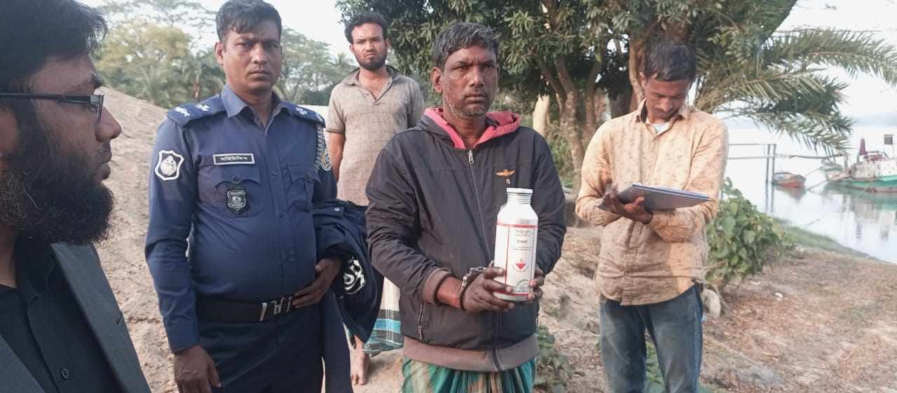 বরিশালের উজিরপুর  বিশেষ কম্বিং অপারেশনে এক জেলেকে ১ মাসের কারাদন্ড