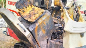 আমতলীতে গভীর রাতে হারভেস্টার পুড়িয়ে দিল দুর্বৃত্তরা
