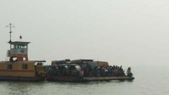 ১১ ঘণ্টা পর আমতলী-পুরাকাটা রুটে ফেরি চলাচল স্বাভাবিক