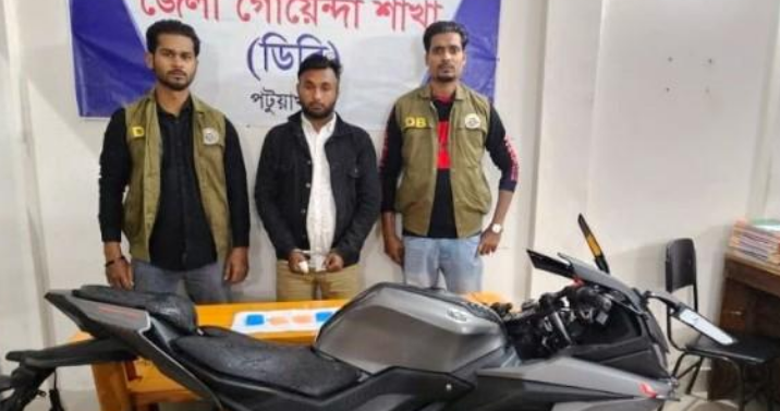 ২১ মাদক মামলার আসামী সোহেল মাতবর ডিবি’র জালে আটক