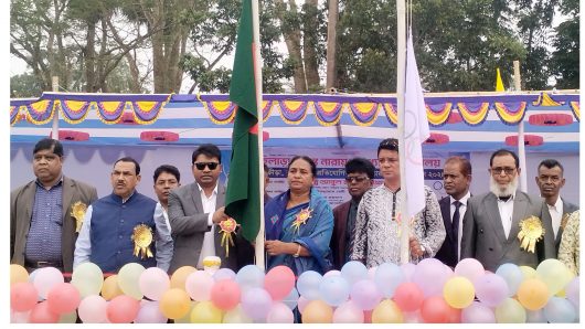 বরিশালে শতবর্ষী স্কুলে দুই দিনব্যাপী অনুষ্ঠানের উদ্বোধণ