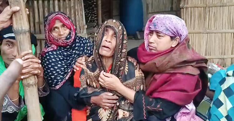 ওয়াজ মাহফিল থেকে ডেকে ব্যবসায়ীকে কুপিয়ে হত্যা