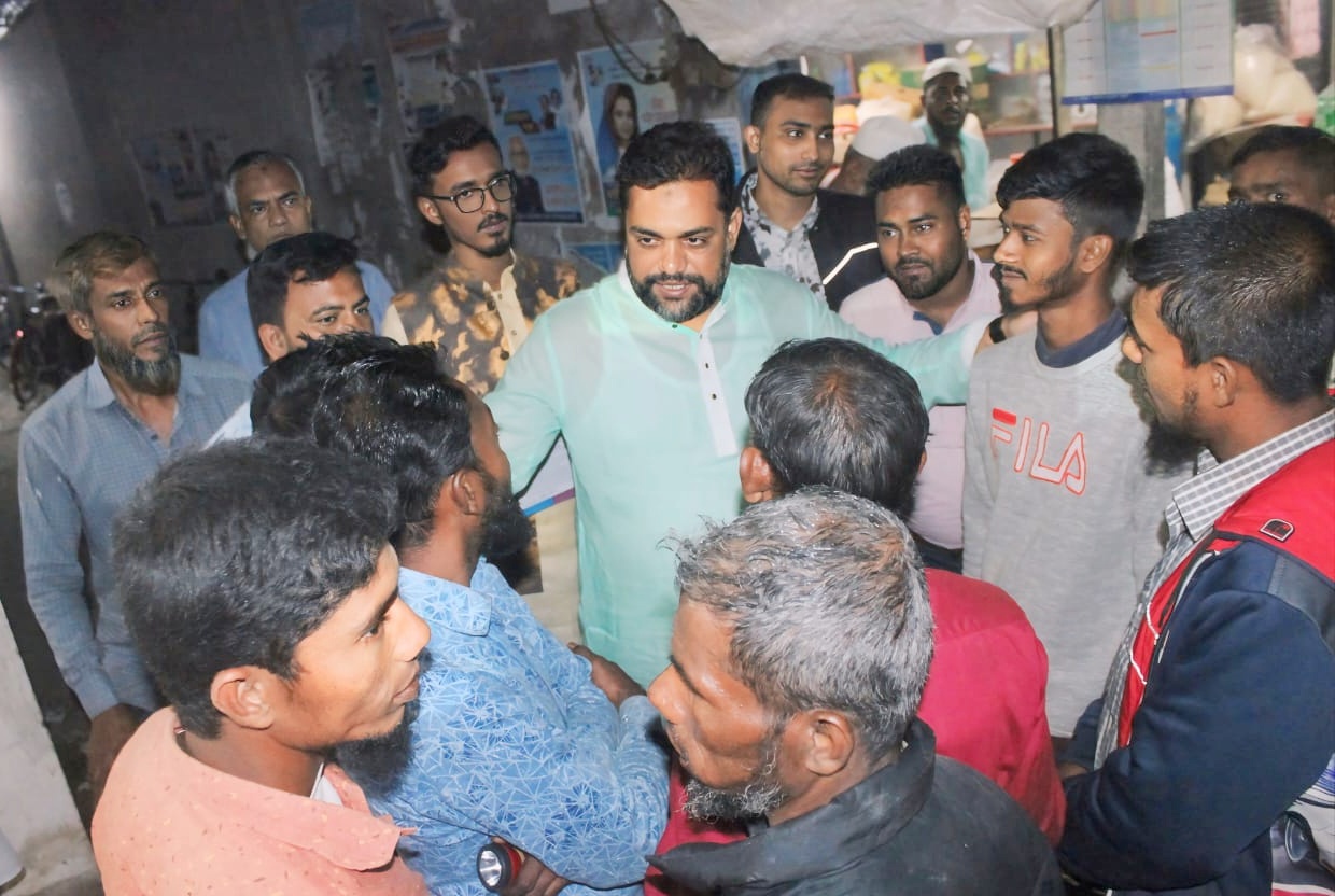 জনগণের জনপ্রতিনিধি হতে নির্বাচনে দাঁড়িয়েছি : এসএম জাকির হোসেন