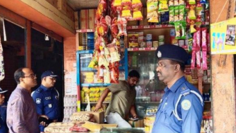 ঝালকাঠিতে ২ ব্যবসায়ীকে ১০ হাজার টাকা জরিমানা