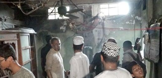 বরিশালের মসজিদের এসি বিস্ফোরণ