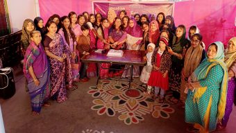 বরিশাল নগরীতে পারিবারিক সদস্যদের নিয়ে ঘড়োয়াভাবে নারী দিবস পালন।