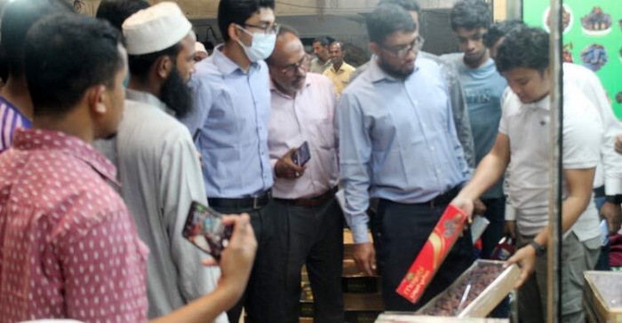 ১০০ টন খেজুর এক সপ্তাহের মধ্যে খালাসের নির্দেশ