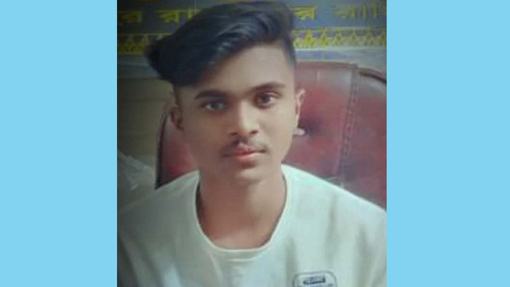 কিশোর গ্যাংয়ে জড়িয়ে পড়ায় ছেলেকে ত্যাজ্য