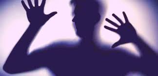 স্বামীর পুরুষাঙ্গ কেটে দিলেন স্ত্রী