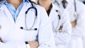 শেবাচিমে ত্যাগীদের মূল্যায়ন না করায় ইন্টার্ন চিকিৎসকদের কর্মবিরতি