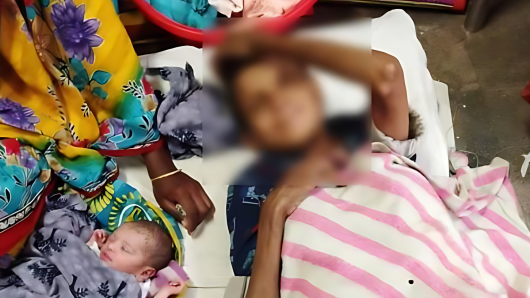 বরিশালে মা হলেন মানসিক ভারসাম্যহীন নারী,বাবা কে?