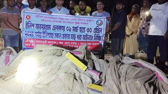 বরিশালের নদীতে রাক্ষুসে জালসহ জেলে আটক