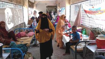 ডায়রিয়ার প্রাদুর্ভাবে হাসপাতালে  রোগীর ভিড়