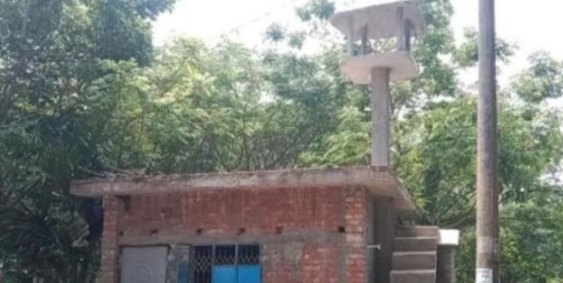 সবজি বিক্রির টাকায় মসজিদ করলেন হারুন হাওলাদার