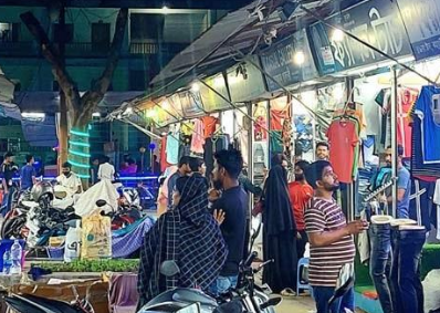 জমে উঠেছে বরিশালের মহসিন ও সিটি মার্কেটের বেচাকেনা