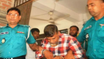 স্ত্রীর মর্যাদা না দেয়ায় কারাগারে স্বামী