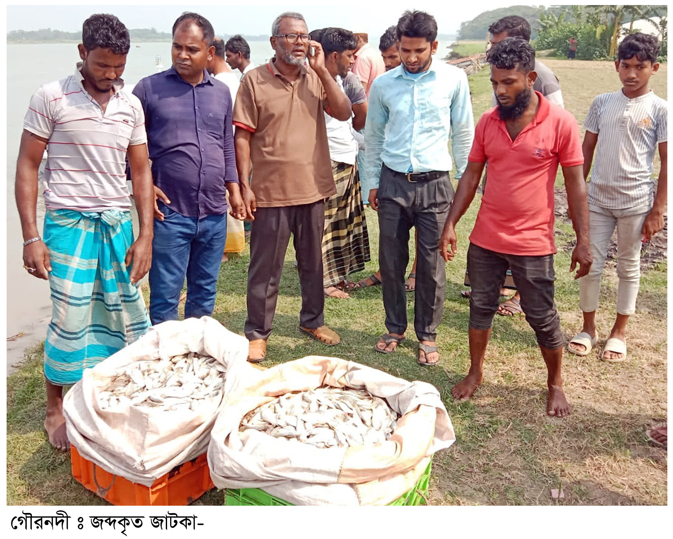 বিপুল পরিমাণ জাটকা জব্দ ॥ ১৫ জেলের জরিমানা