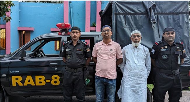 হত্যা মামলার আসামি বাবা-ছেলে গ্রেপ্তার