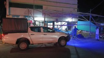 দুমকী উপজেলায় নির্বাচনে অবৈধ ক্যাম্প ভেঙে দিলেন ইউএনও