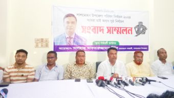 লালমোহনে সংবাদ সম্মেলনে নেতাকর্মীদের ওপর হামলার অভিযোগসহ ভোটের সুষ্ঠু পরিবেশ চান চেয়ারম্যান প্রার্থী