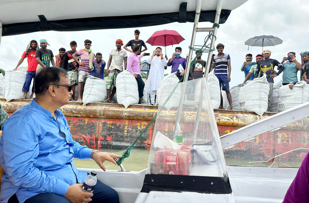 বরিশাল বিমানবন্দর এরিয়া ভাঙ্গন রোধে কাজ করছে সরকার– পানি সম্পদ প্রতিমন্ত্রী— জাহিদ ফারুক শামীম।