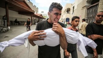 নুসেইরাত শরণার্থী শিবিরে ইসরায়েলি হামলা, নিহত অন্তত ১৭