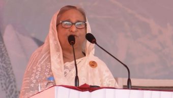 গণতন্ত্র আছে বলেই দুযোগ দুর্বিপাকে মানুষের পাশে দাঁড়াতে পারি: প্রধানমন্ত্রী