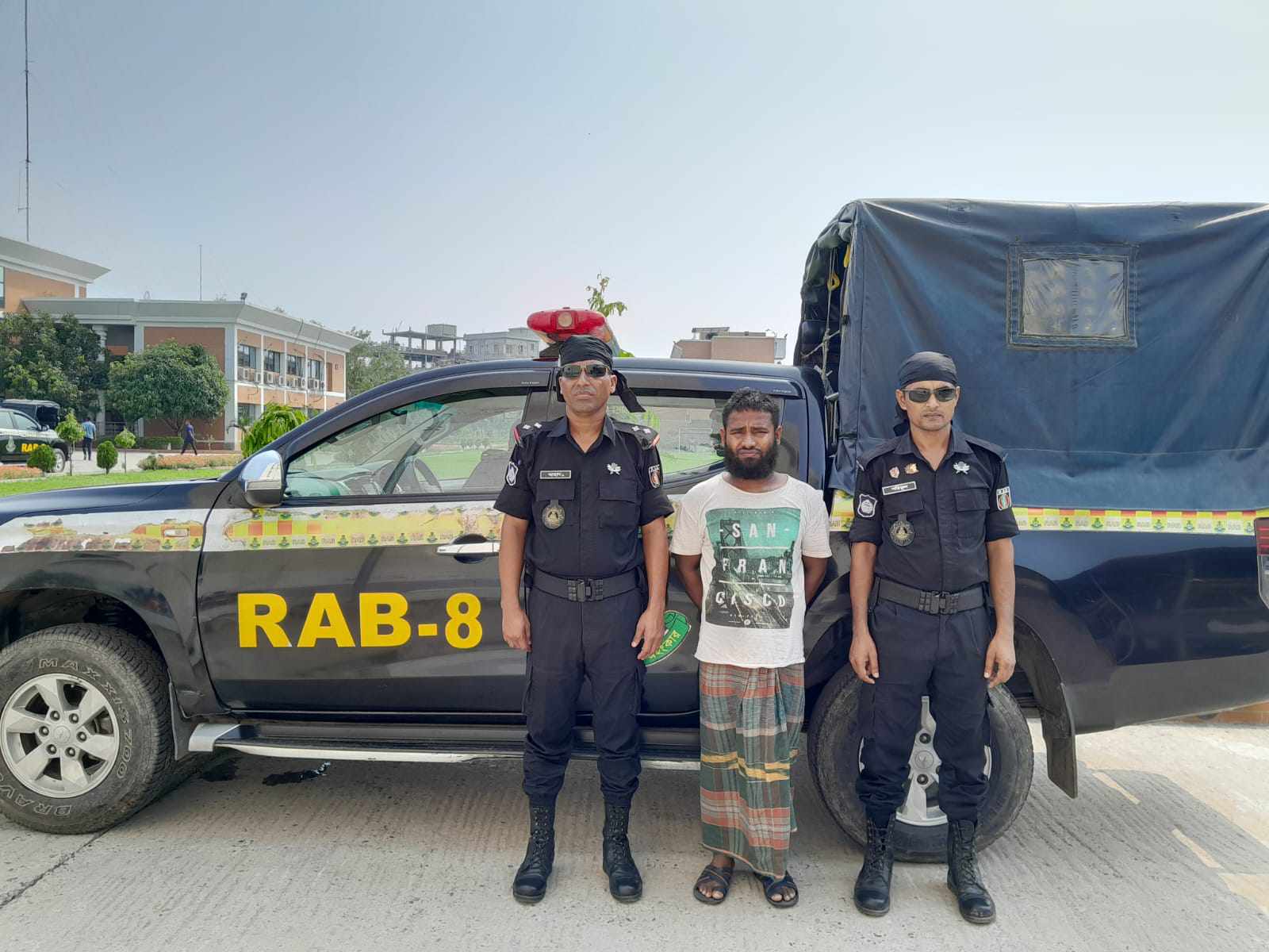 পটুয়াখালীতে ট্রাকচালক হত্যা মামলায় প্রধান আসামি গ্রেপ্তার