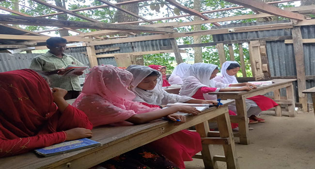 ঘূর্ণিঝড় রেমালে গলাচিপার ৪২ শিক্ষাপ্রতিষ্ঠান বিধ্বস্ত