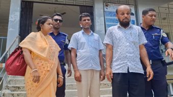 পাথরঘাটায় নির্বাচনে দায়িত্বে অবহেলা, আটক ৩