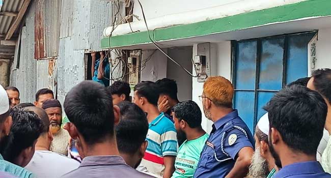 কুয়াকাটা আবাসিক হোটেল থেকে বন কর্মকর্তার লাশ উদ্ধার