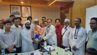 আমতলী উপজেলা পরিষদের নবনির্বাচিত চেয়ারম্যান ও ভাইস চেয়ারম্যানদ্বয়ের দায়িত্ব গ্রহন