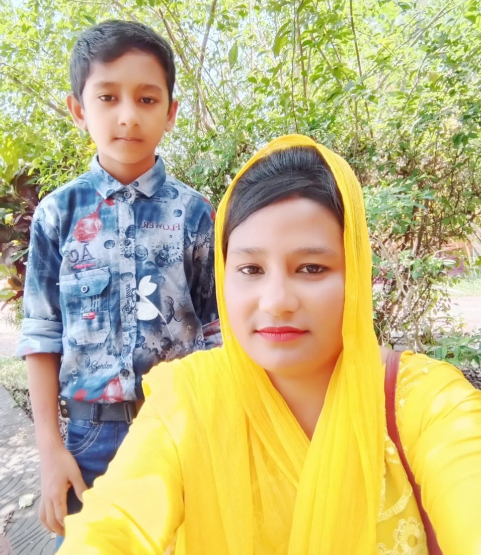 লালমোহনে ২ মাসেও নেই চতুর্থ শ্রেনির ছাত্র ফয়সালের