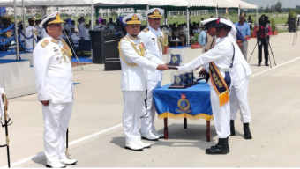 পটুয়াখালীতে নৌবাহিনীর নবীন নাবিকদের শিক্ষা সমাপনী কুচকাওয়াজ অনুষ্ঠিত