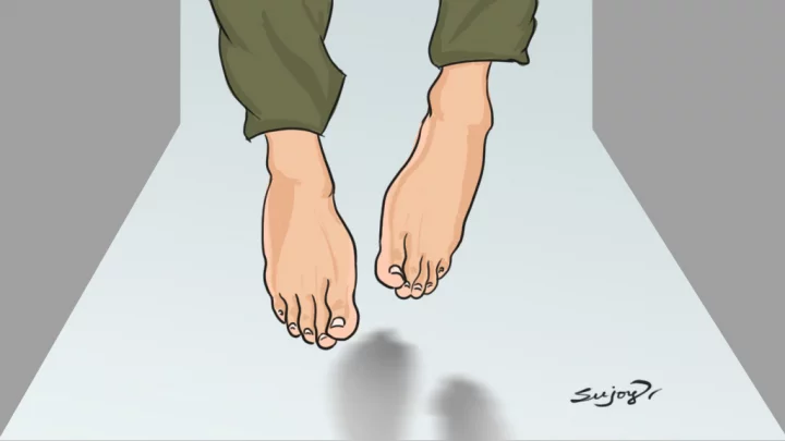 আমতলীতে স্কুল ছাত্রীর ঝুলন্ত লাশ উদ্ধার