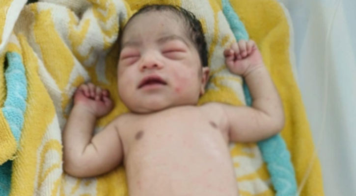 বরগুনায় হাসপাতালের রান্নাঘরের পাশে পড়েছিল ফুটফুটে নবজাতক