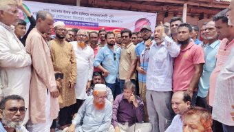 শেখ হাসিনার দাবীতে বোরহানউদ্দিনে বিএনপি’র অবস্থান কর্মসূচি পালন