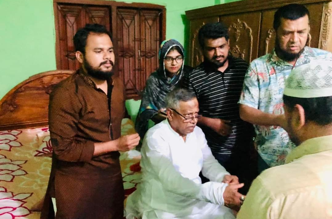 প্রয়াত বিএনপি নেতা মিলন মিয়ার পরিবারের পাশে সাবেক এমপি হাফিজ ইব্রাহিম